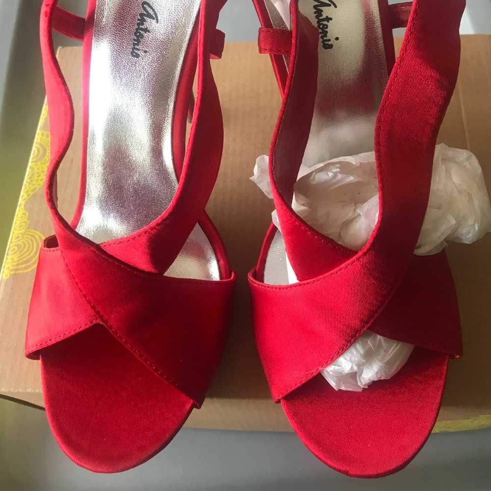 Red Shoes
